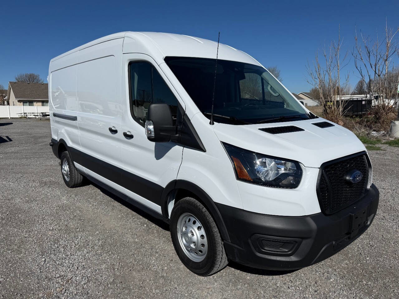 Used 2025 Ford Transit 250 250 AWD 3dr LWB Medium Roof Ca image 9