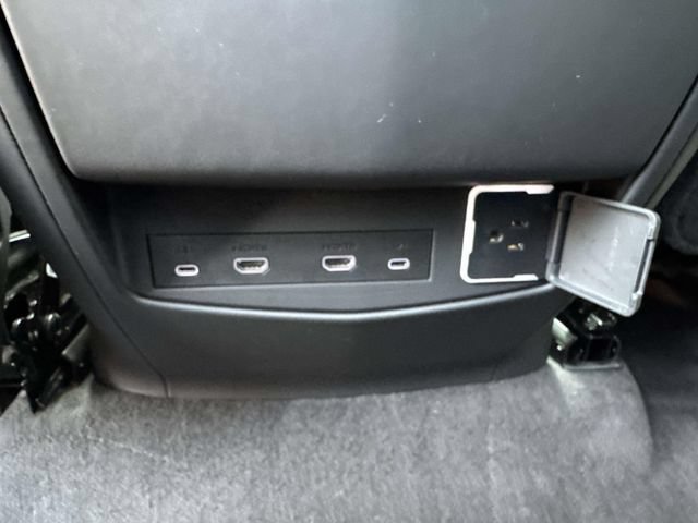 Certified 2025 Cadillac Escalade ESV Sport Platinum AWD/4WD image 19