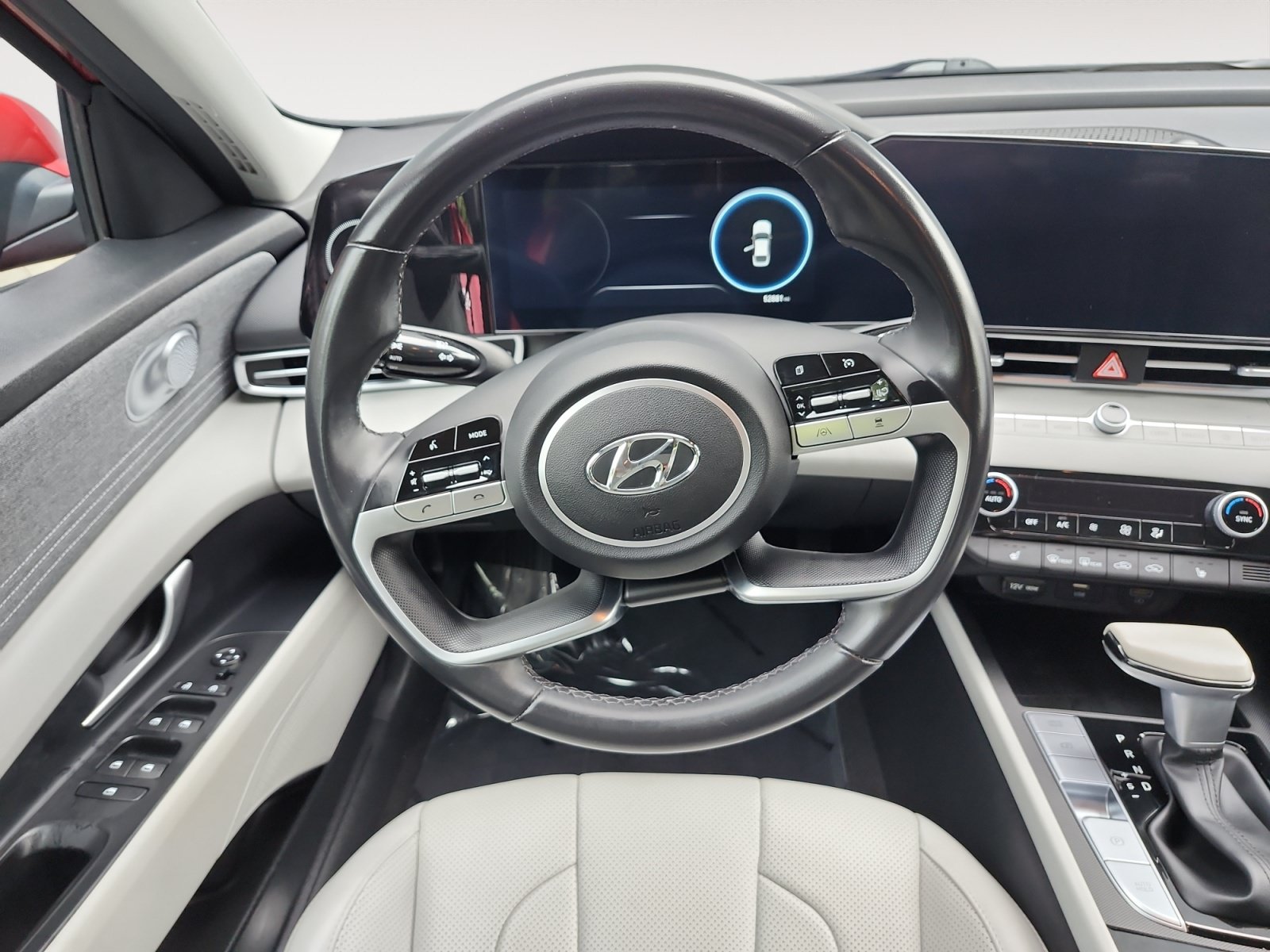 Used 2023 Hyundai Elantra Limited FWD image 12