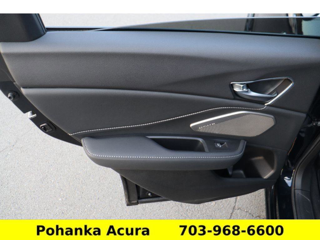 Certified 2025 Acura RDX w/Advance Package image 28