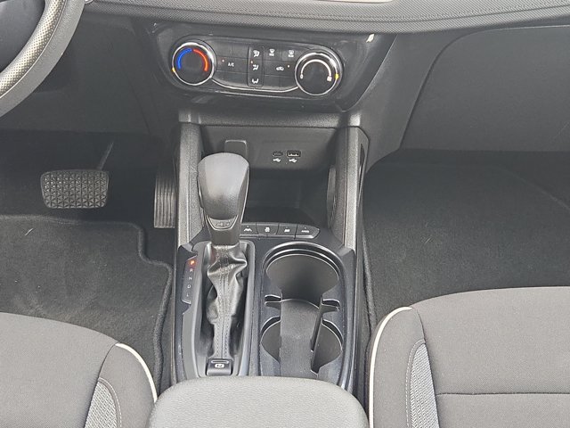 Used 2025 Chevrolet TrailBlazer LT AWD/4WD image 17