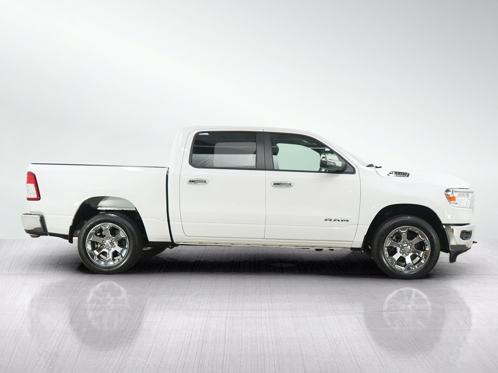 Used 2023 RAM 1500 Big Horn AWD/4WD image 6