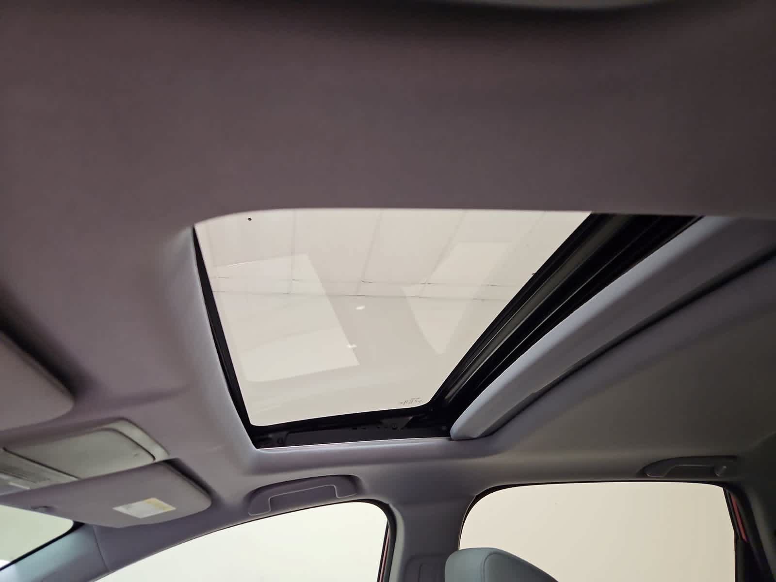 Certified 2022 Honda CR-V EX image 3