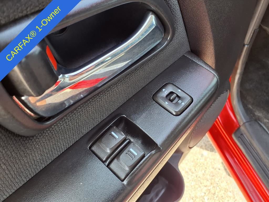 Used 2008 GMC Canyon SLE image 12