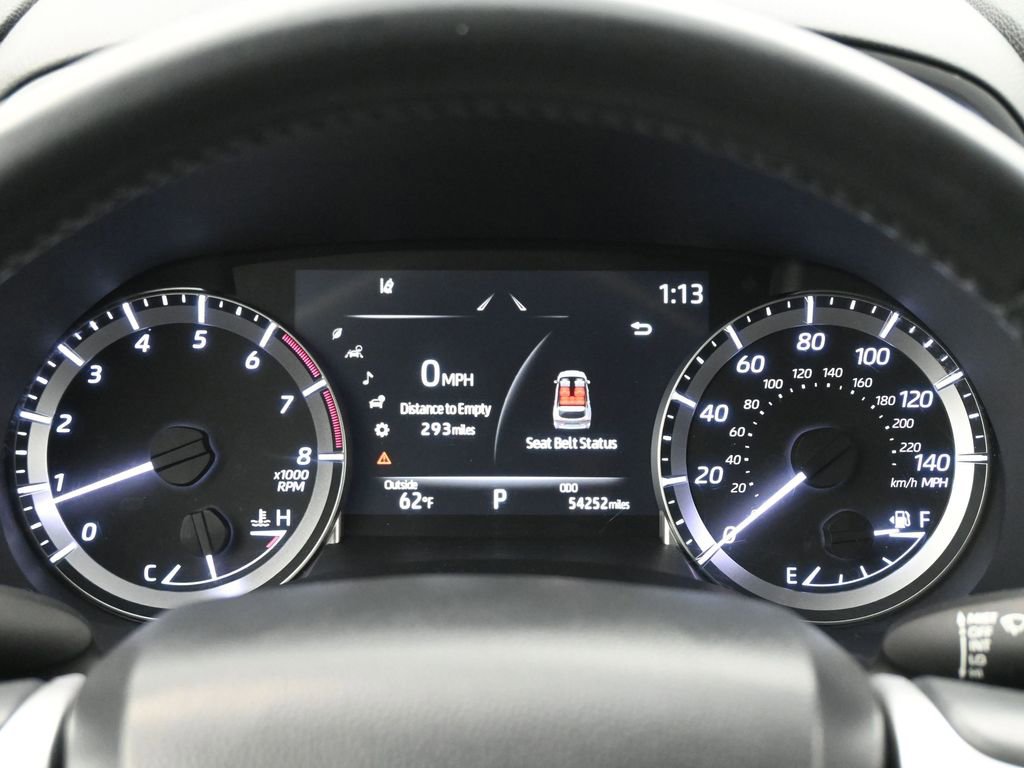 Used 2023 Toyota Highlander XLE image 8