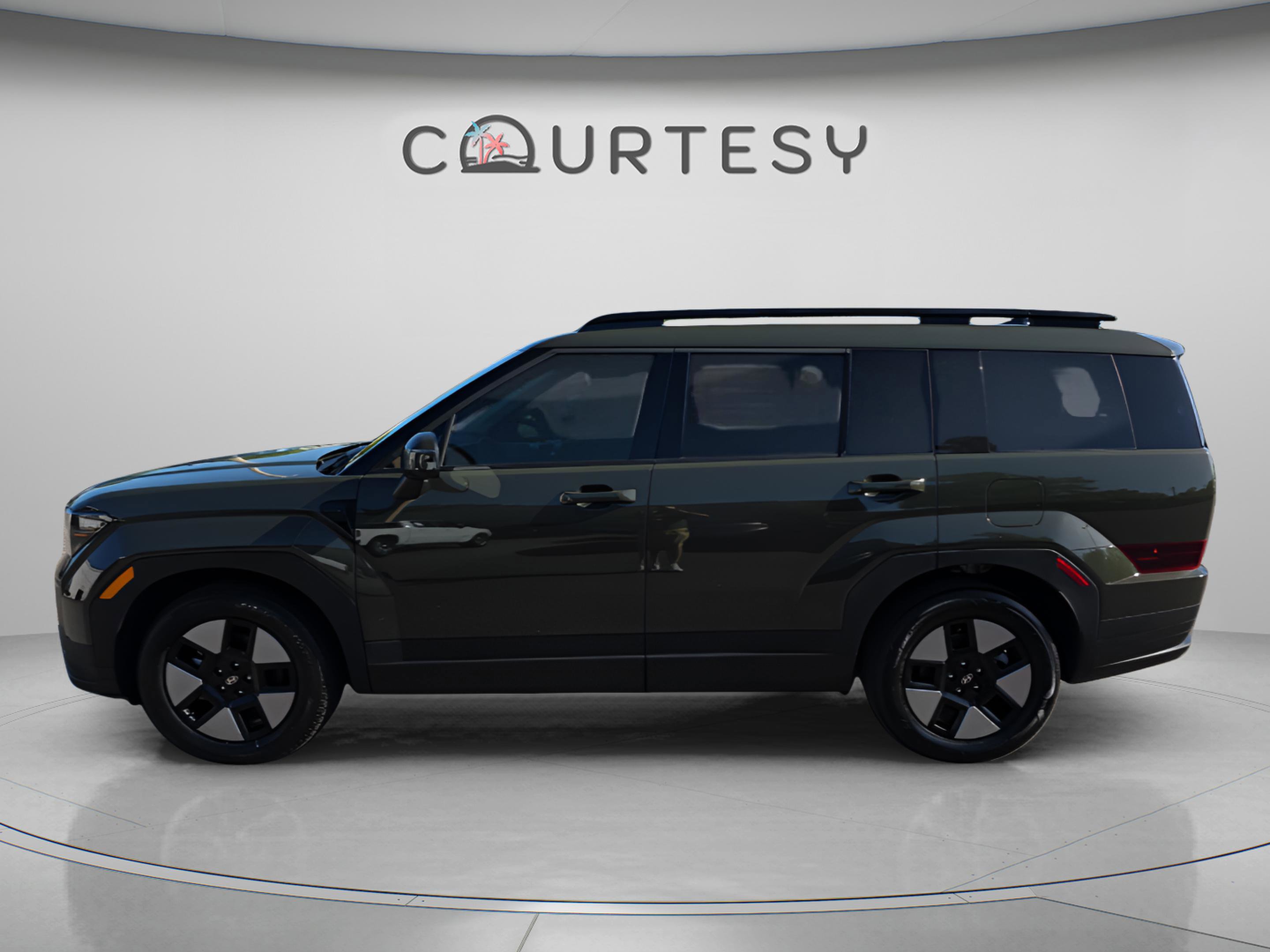 Certified 2026 Hyundai Santa Fe SEL image 2