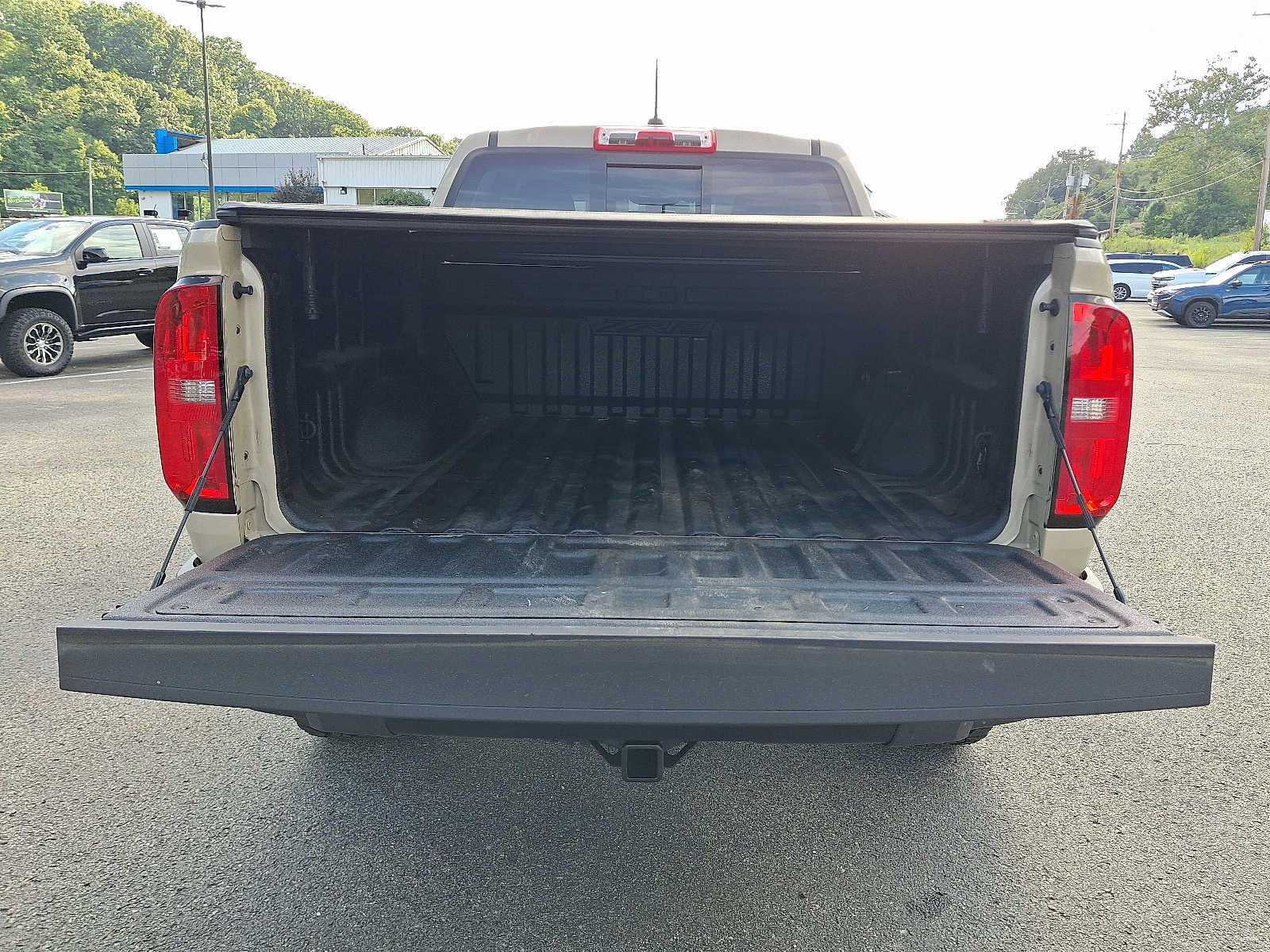Used 2022 Chevrolet Colorado ZR2 AWD/4WD image 28