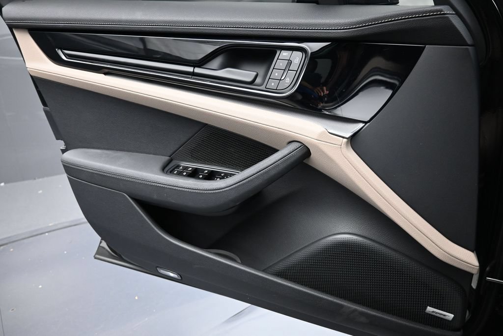 Certified 2026 Porsche Panamera 4 AWD/4WD image 25