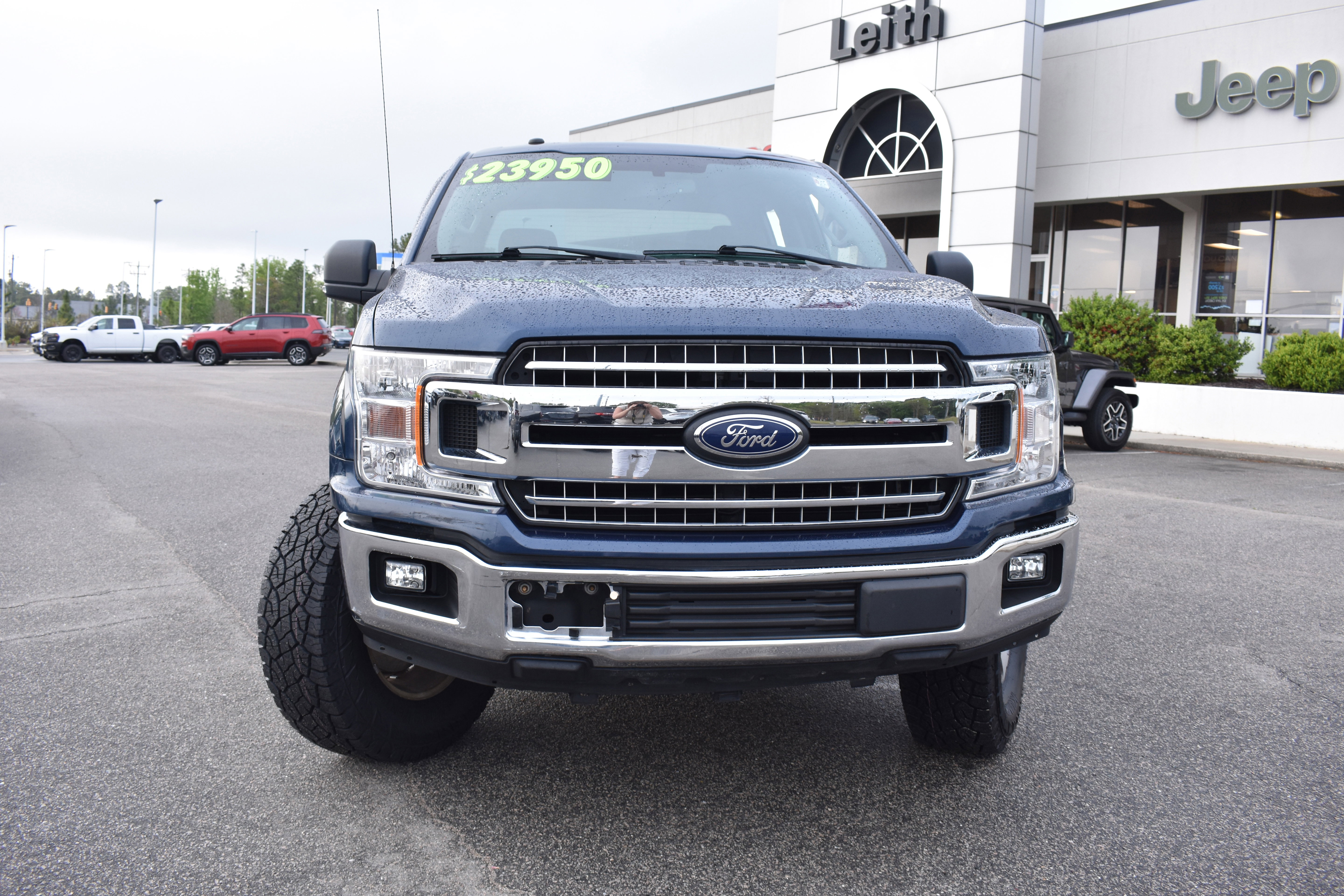 Used 2018 Ford F150 XLT w/ Equipment Group 301A Mid image 4