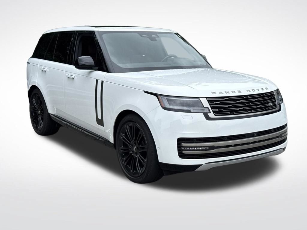 Certified 2024 Land Rover Range Rover SE AWD/4WD image 3