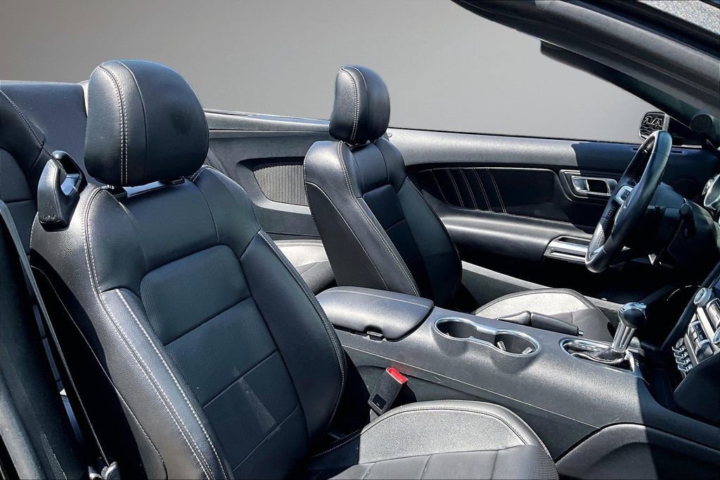 Used 2023 Ford Mustang Premium RWD image 27