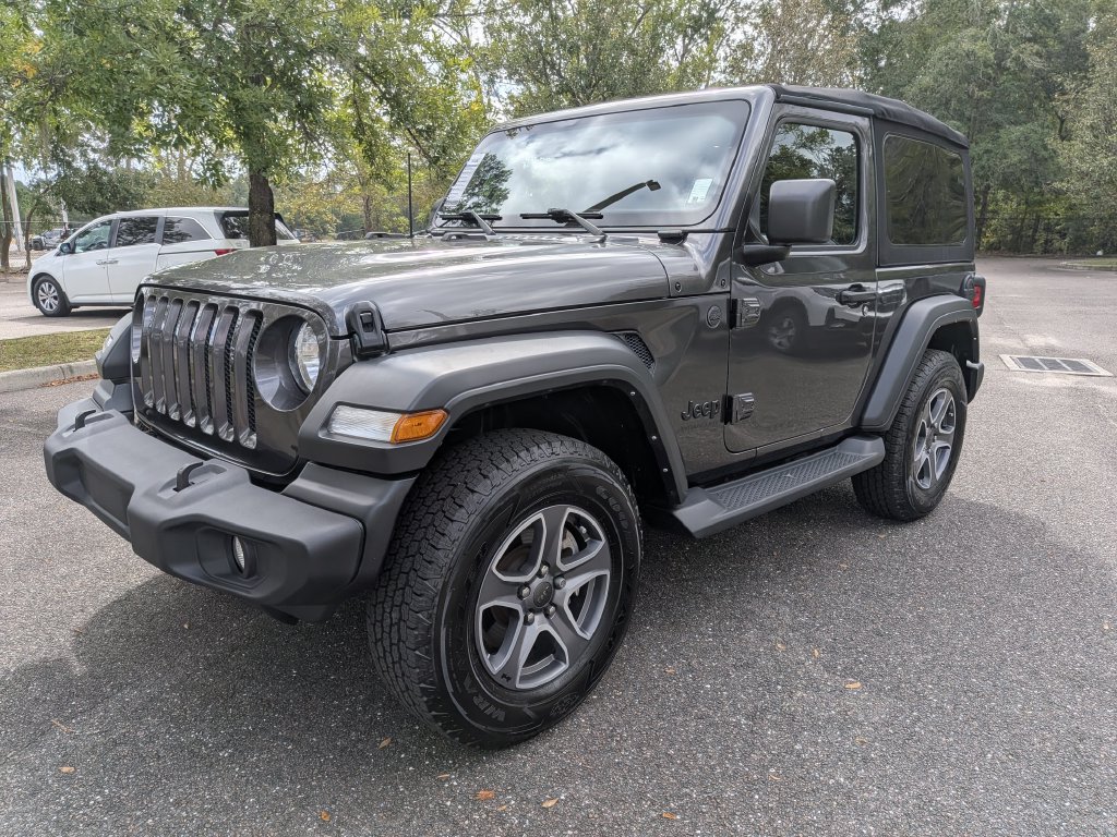 Used 2022 Jeep Wrangler Sport AWD/4WD image 8