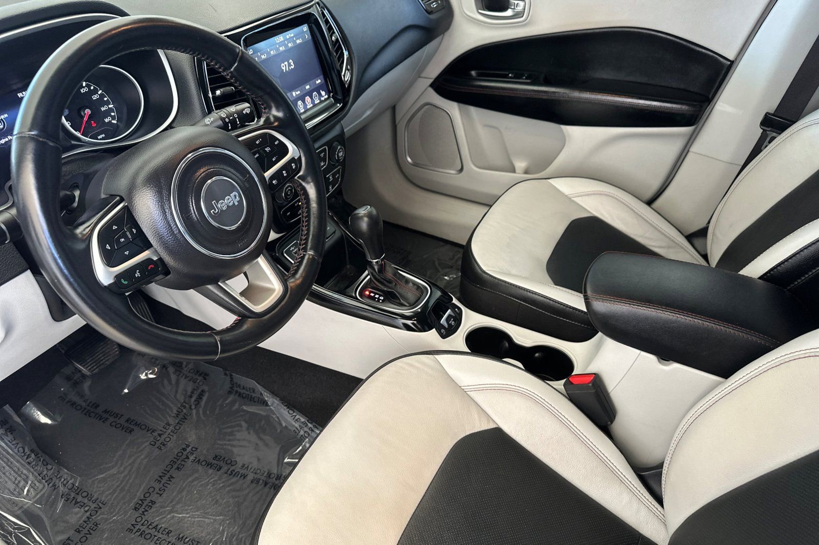 Used 2021 Jeep Compass Limited image 10