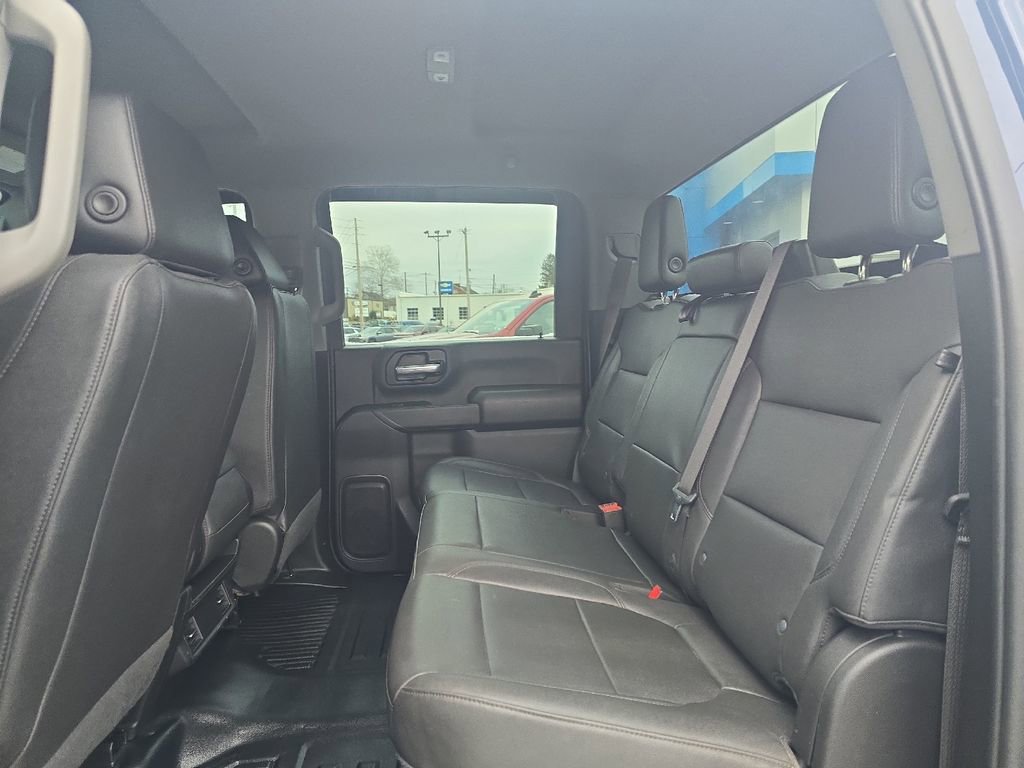 Used 2023 Chevrolet Silverado 3500 W/T image 17