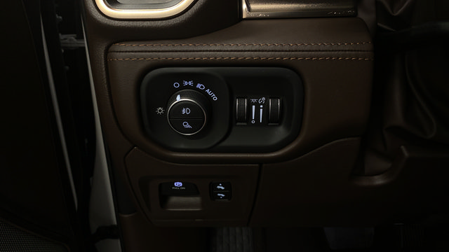 New 2027 RAM 1500 Limited AWD/4WD image 25