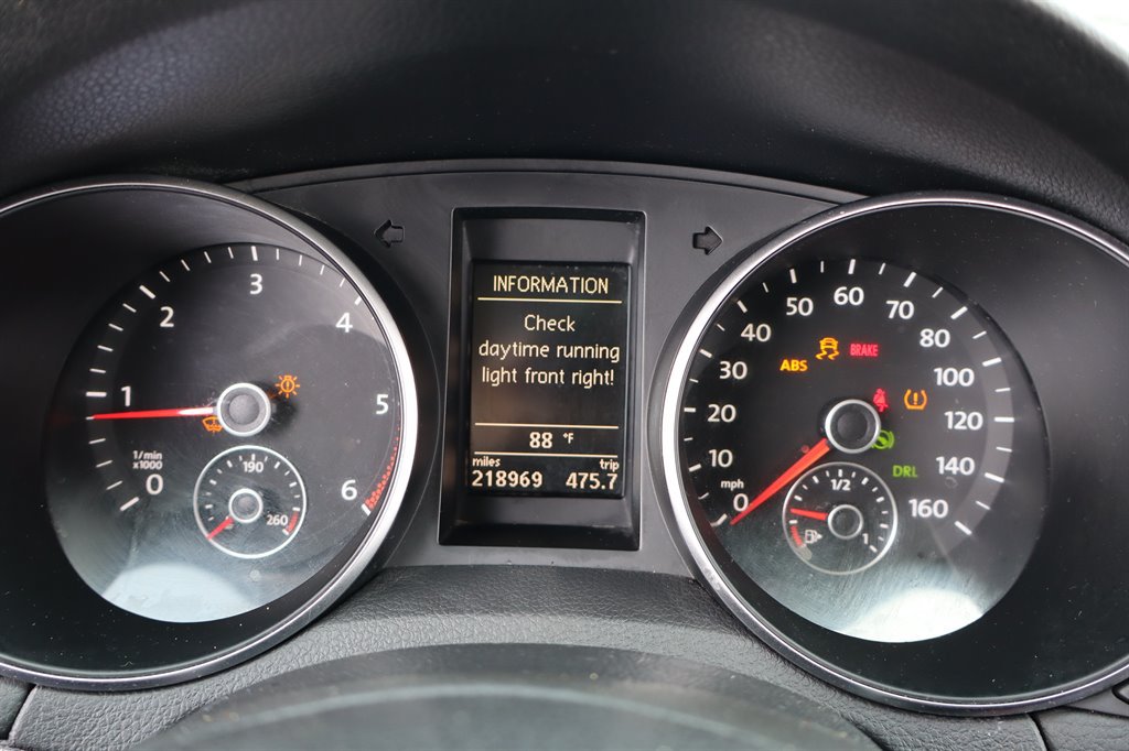 Used 2012 Volkswagen Jetta TDI FWD image 20