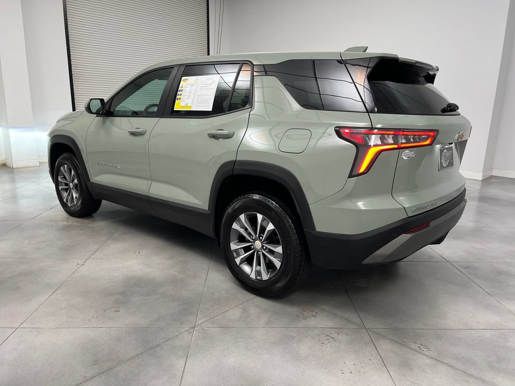 Used 2026 Chevrolet Equinox LT AWD/4WD image 6