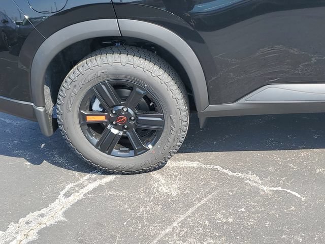 New 2026 Nissan Rogue SV w/ Rock Creek Premium Package AWD/4WD image 9