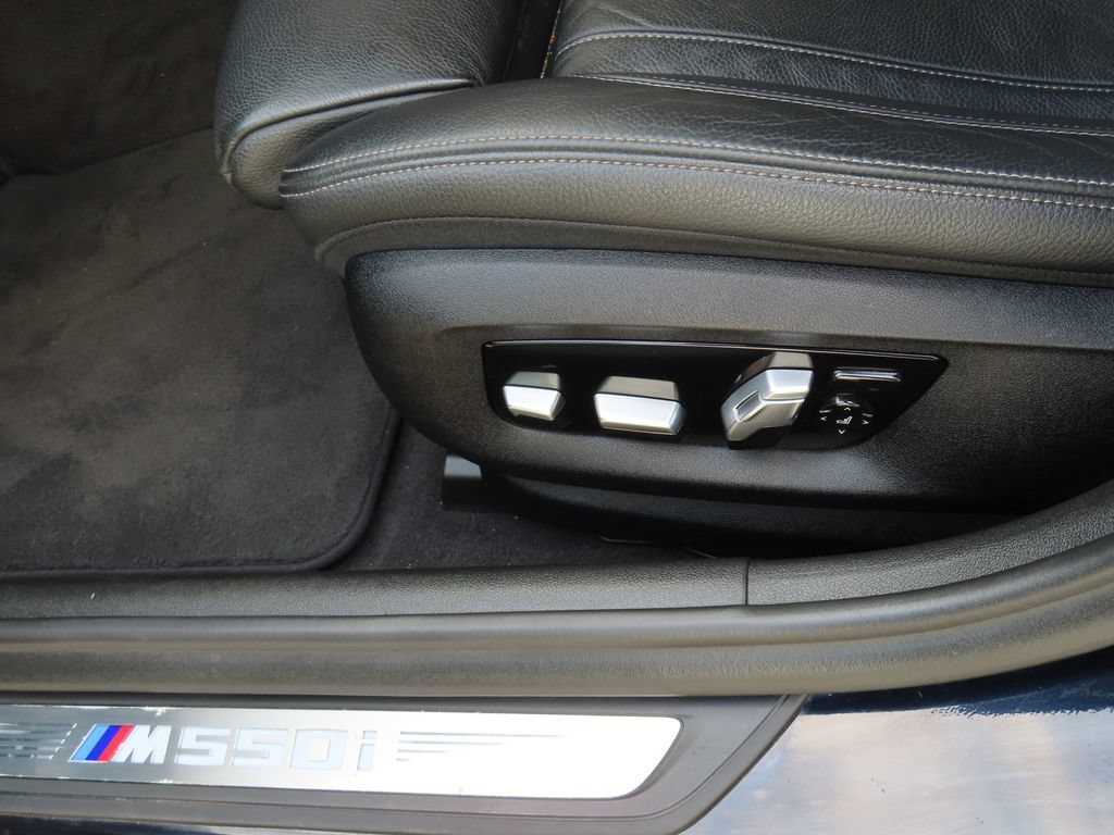Used 2018 BMW M550i xDrive AWD/4WD image 9