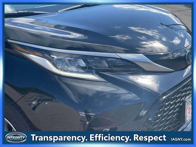 Certified 2023 Toyota Sienna XSE w/ XSE Plus Package image 10