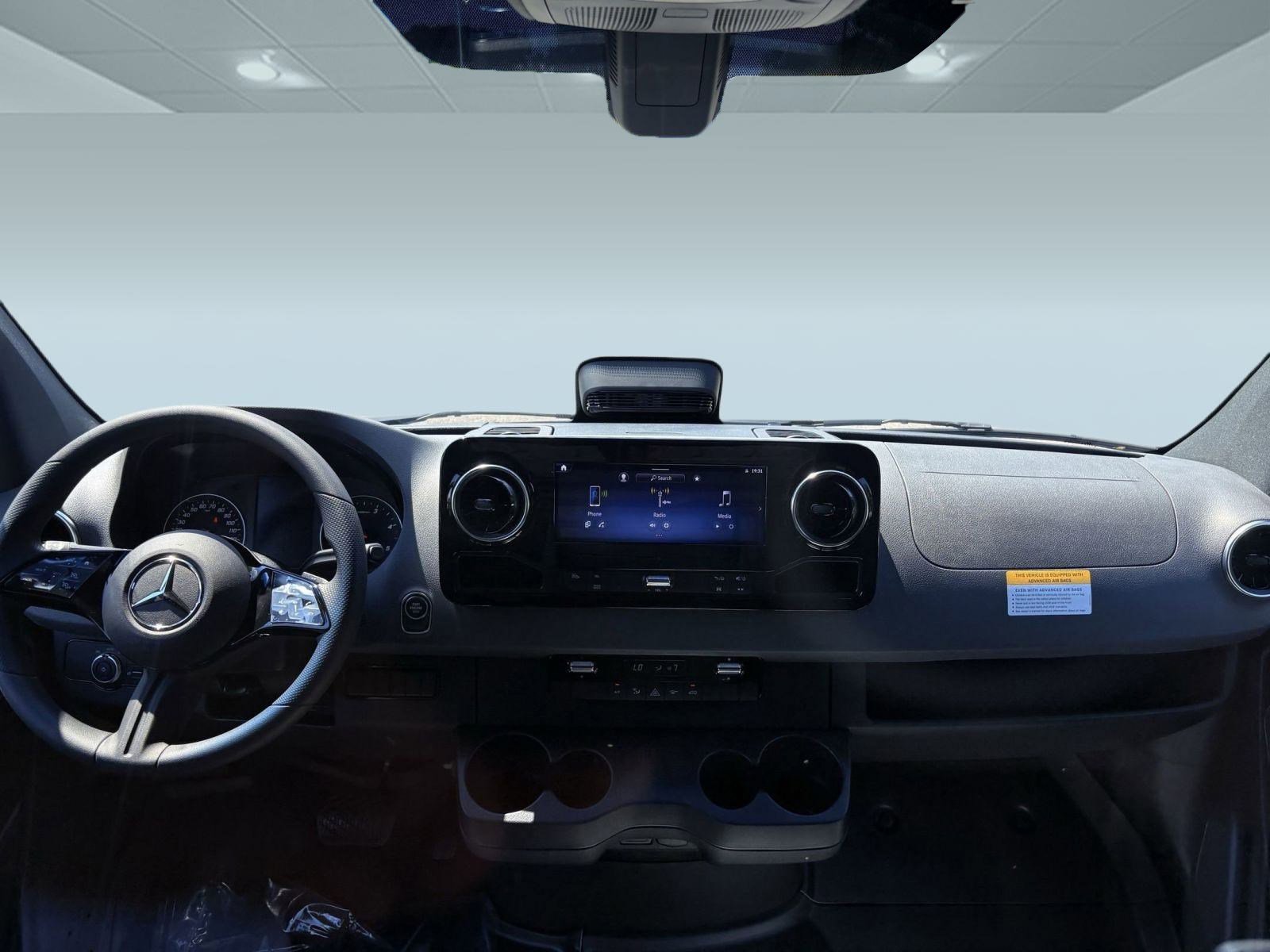 New 2025 Mercedes-Benz Sprinter 2500 image 14