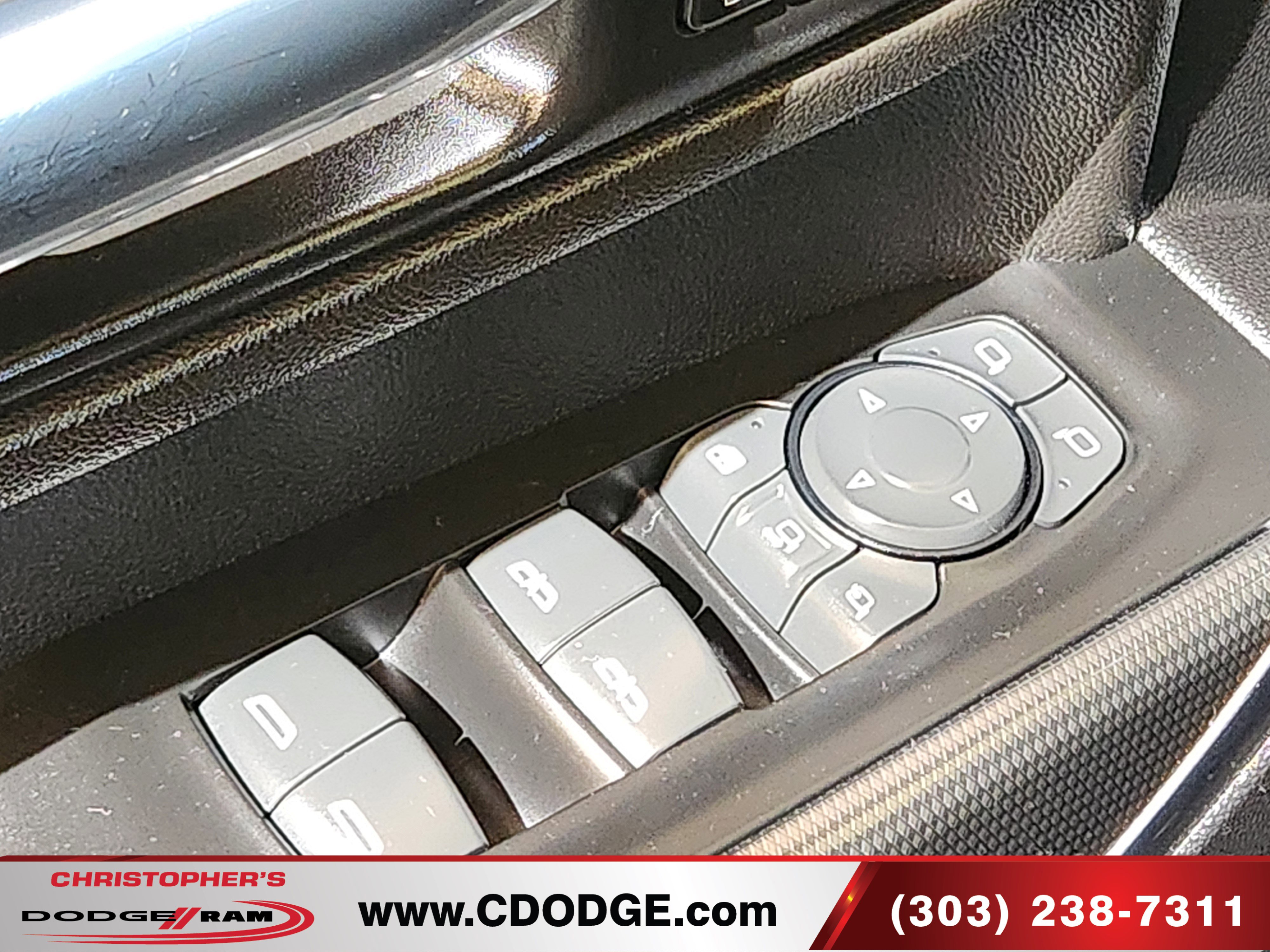 Used 2023 GMC Sierra 2500 AT4 w/ AT4 Preferred Package image 16