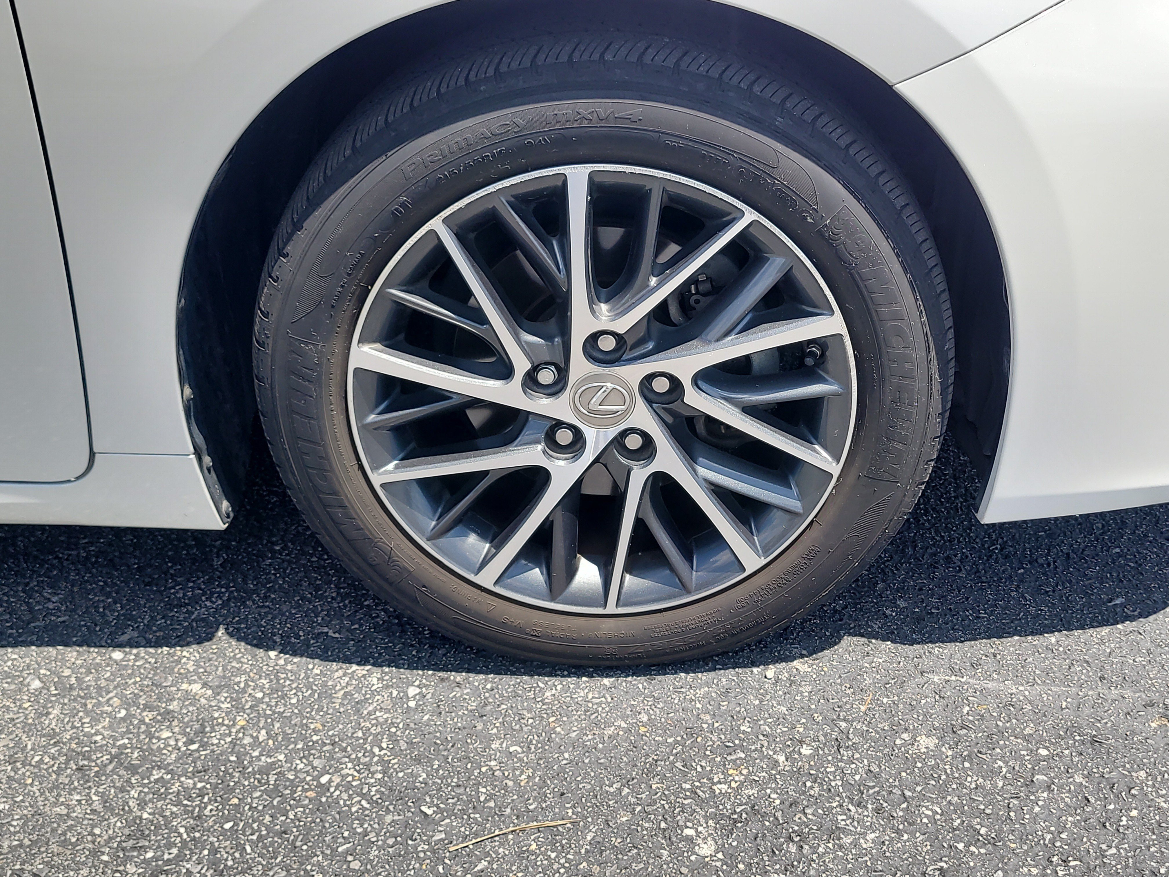 Used 2016 Lexus ES 350 w/ Luxury Package w/Wood Trim FWD image 10