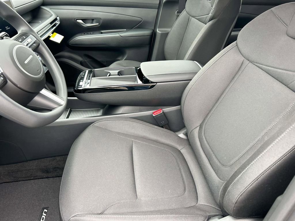 New 2026 Hyundai Tucson Blue SE image 14