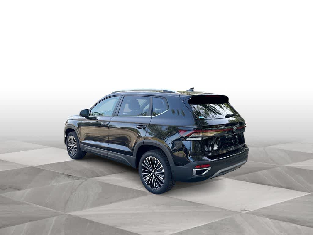 New 2026 Volkswagen Taos SE FWD image 6