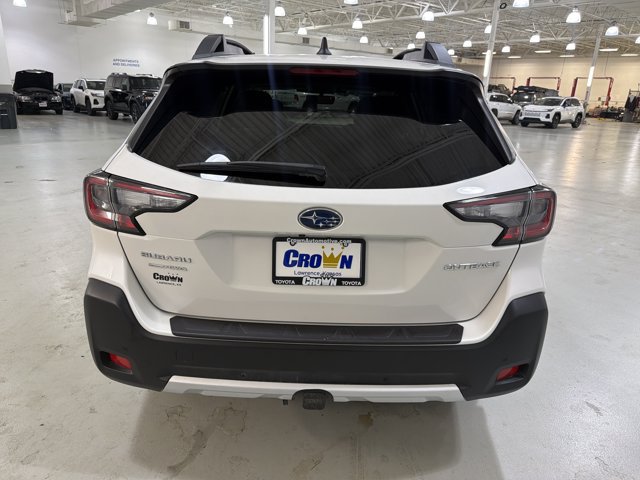 Used 2025 Subaru Outback Limited AWD/4WD image 7