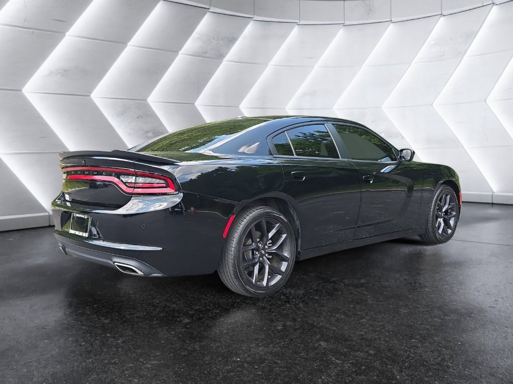 Used 2021 Dodge Charger SXT w/ Blacktop Package image 5