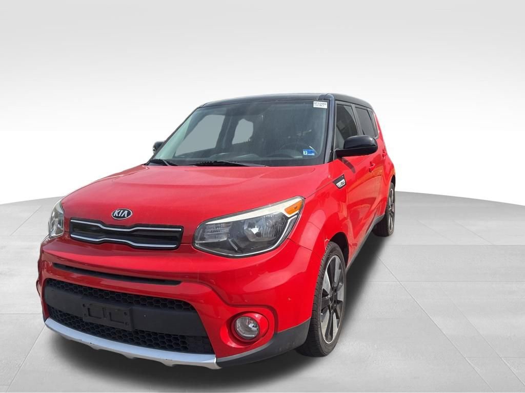 Used 2018 Kia Soul + image 2