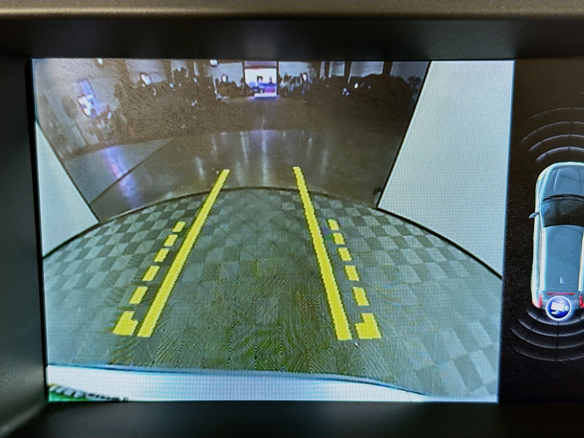 Used 2016 Volvo XC60 T5 Platinum w/ Protection Package image 18