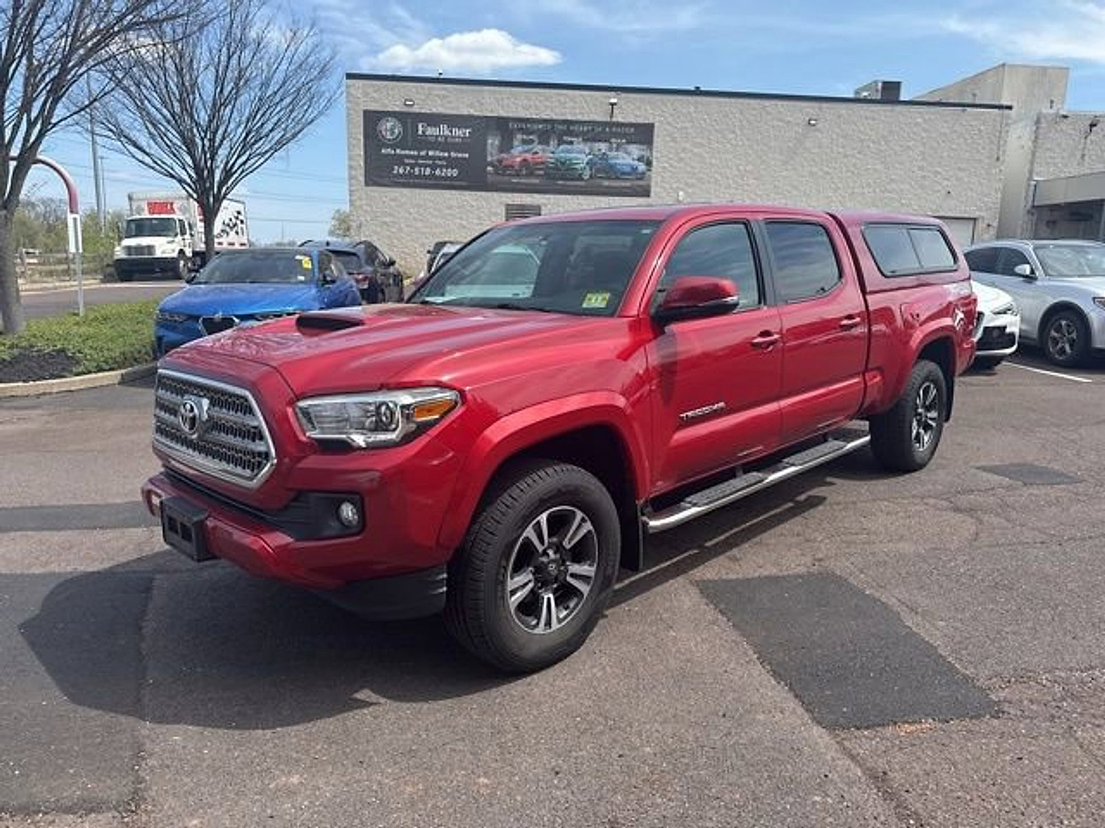 Used 2017 Toyota Tacoma TRD Sport image 2