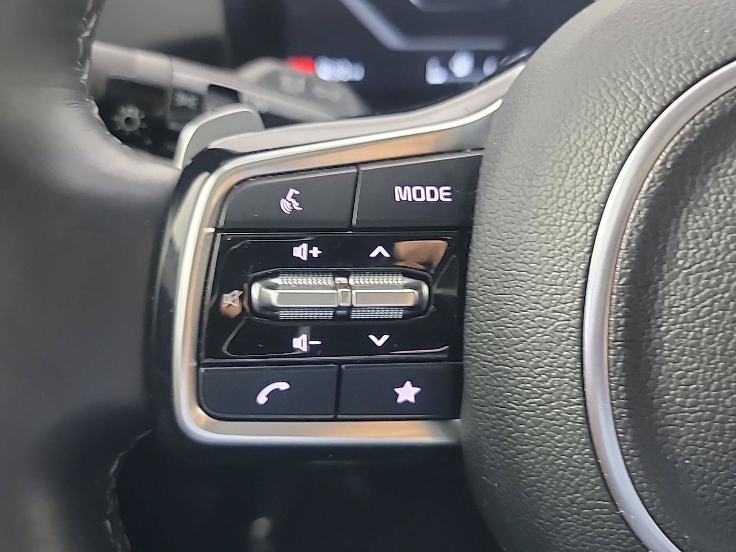 Used 2024 Kia Sorento SX Prestige AWD/4WD image 28