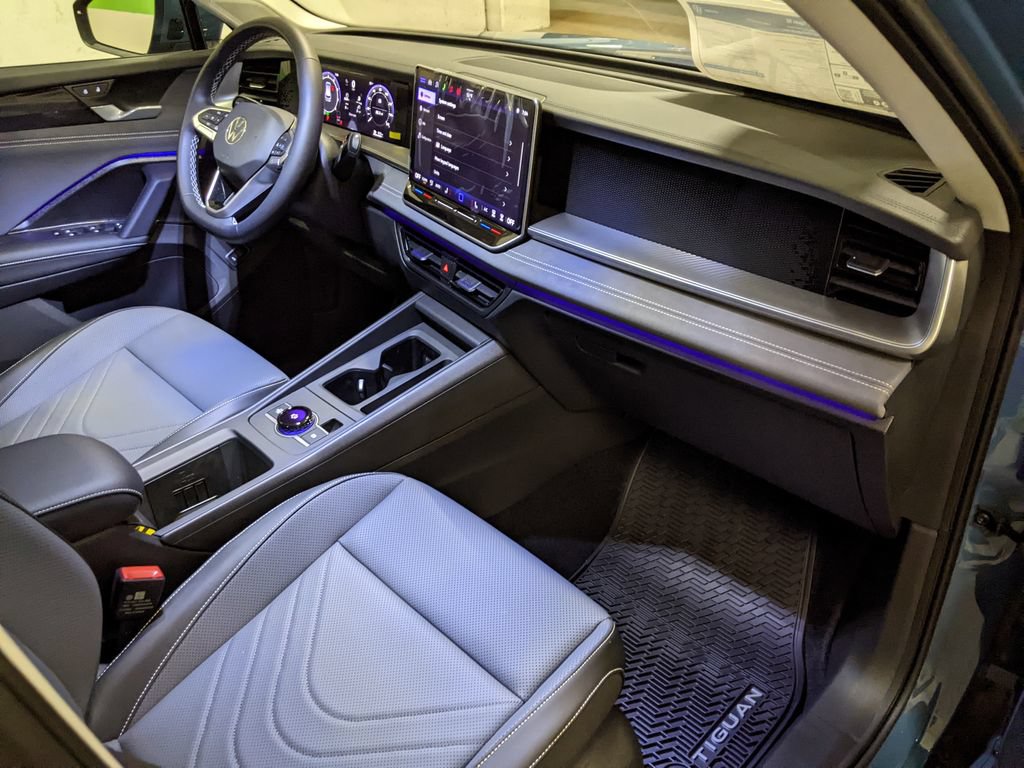 New 2026 Volkswagen Tiguan SE AWD/4WD image 20