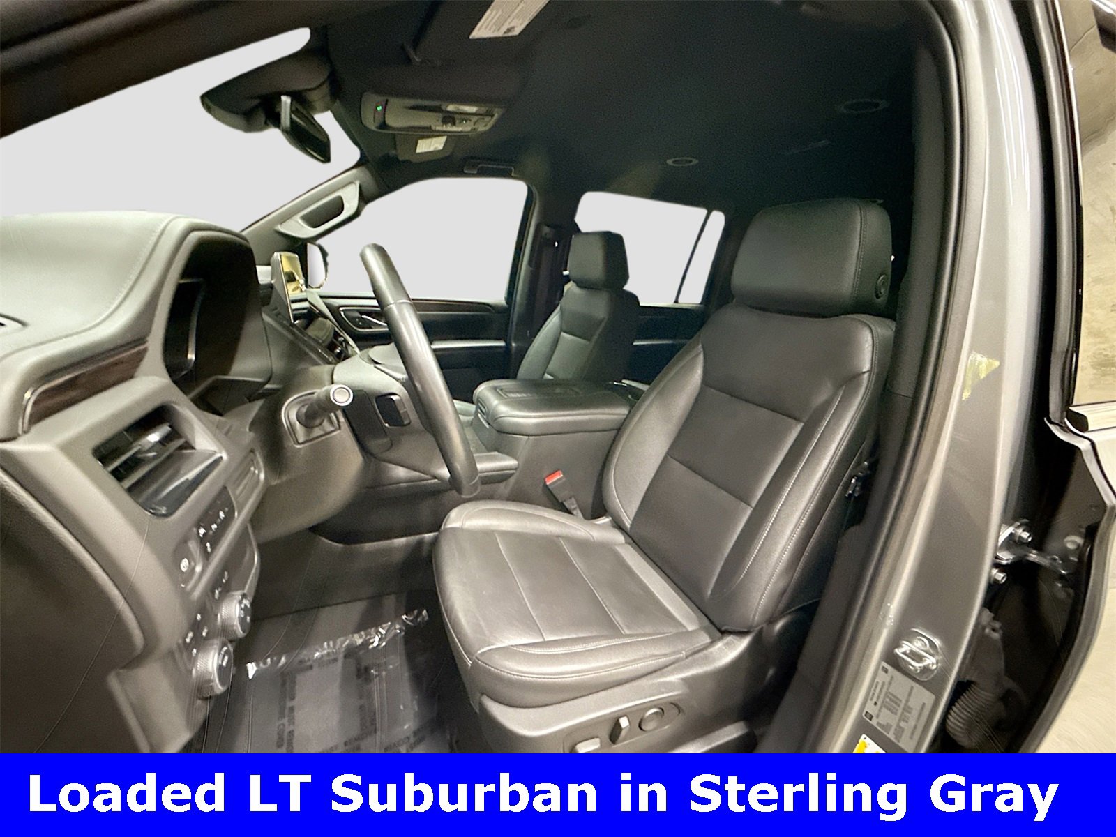 Used 2023 Chevrolet Suburban LT image 22