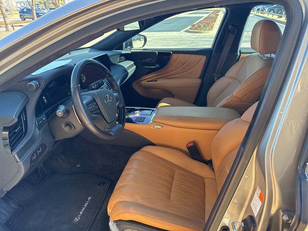 Used 2024 Lexus LS 500 500 Base image 5