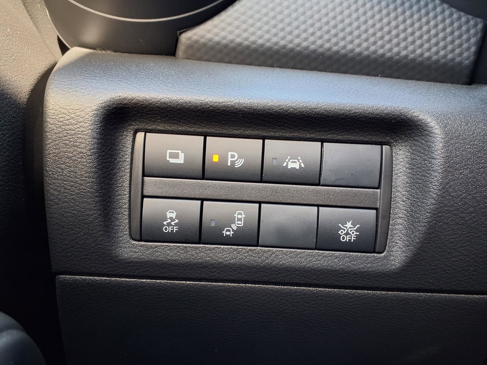 Used 2025 Nissan Kicks Play S image 15