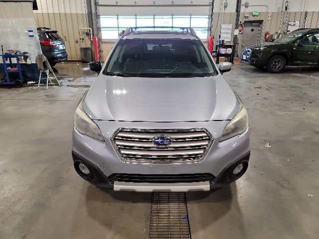 Used 2015 Subaru Outback 3.6R Limited AWD/4WD image 2