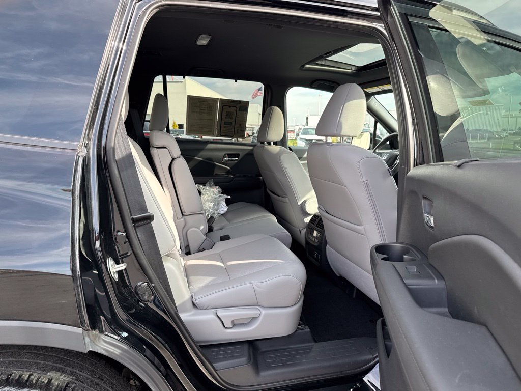 Certified 2019 Honda Passport Elite image 37
