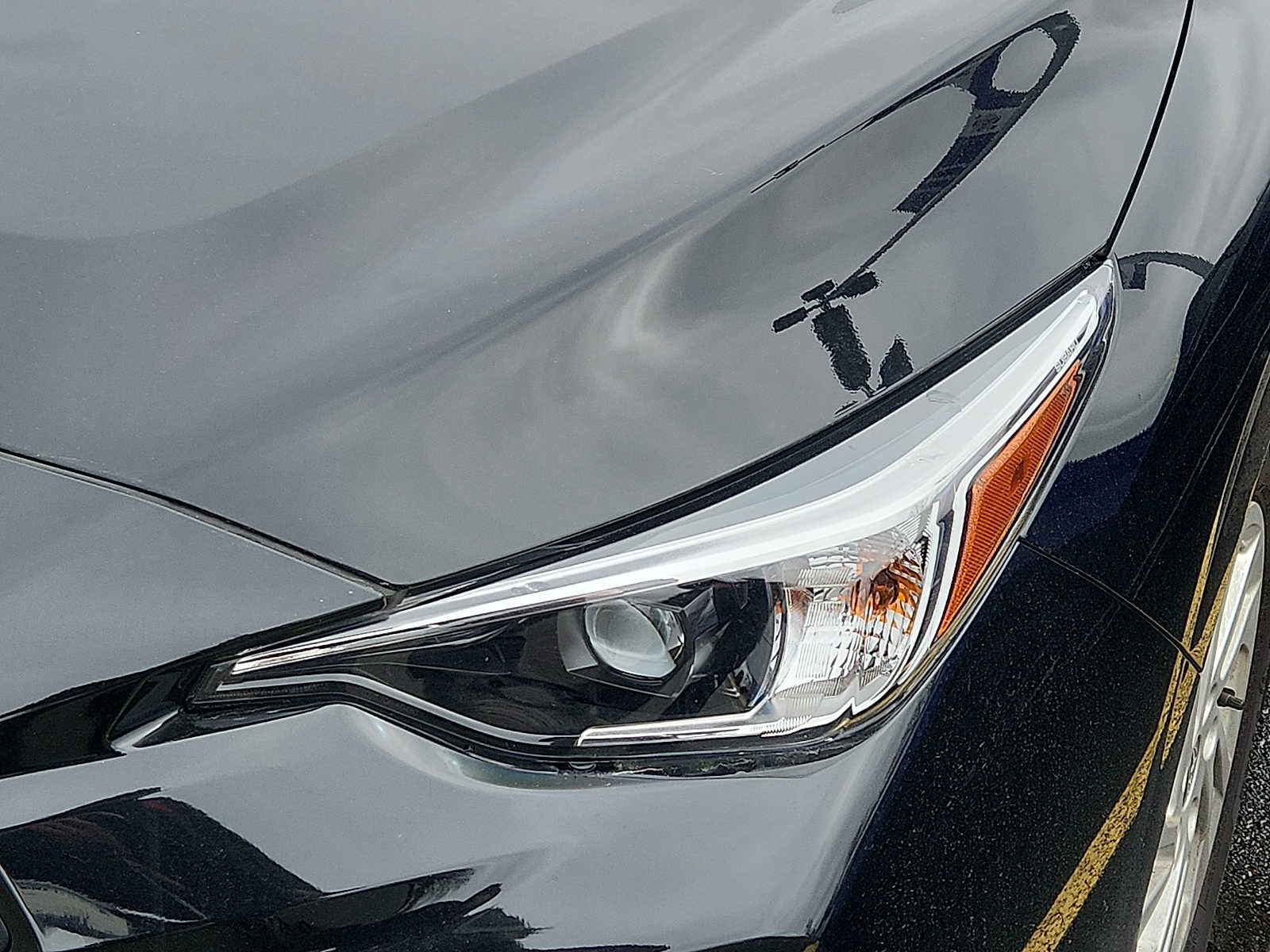 Certified 2025 Subaru Impreza 2.0i image 8