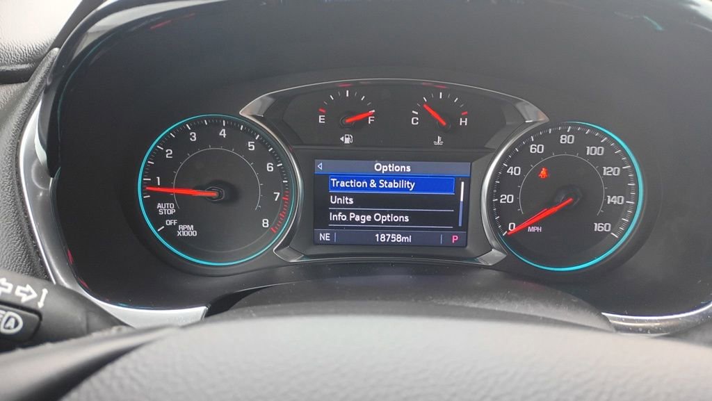 Used 2023 Chevrolet Traverse RS w/ LPO, Floor Liner Package AWD/4WD image 10