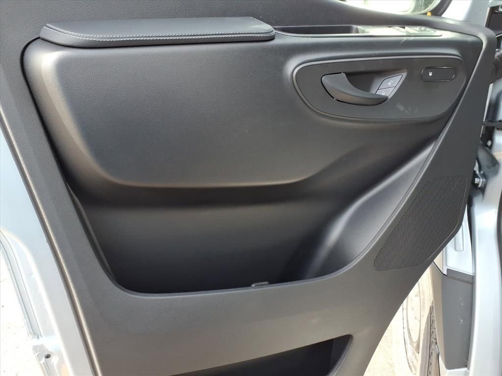 New 2026 Mercedes-Benz Sprinter 2500 image 13