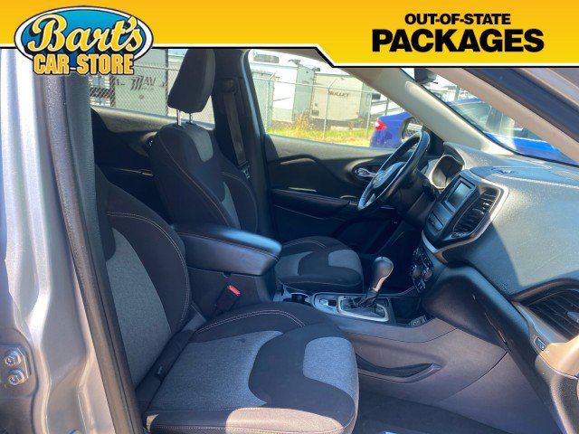 Used 2014 Jeep Cherokee Latitude FWD image 15