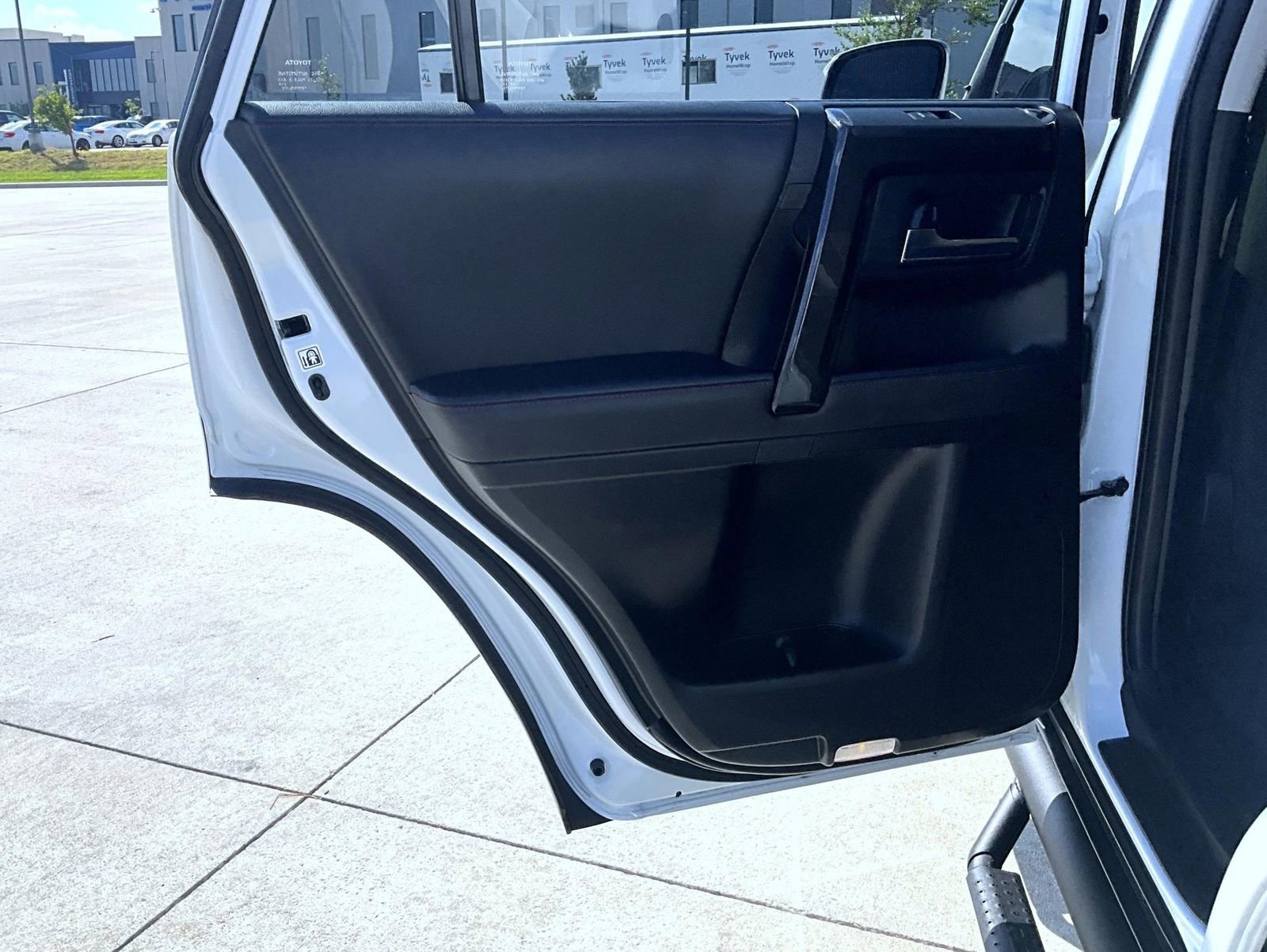 Used 2024 Toyota 4Runner TRD Off-Road image 18