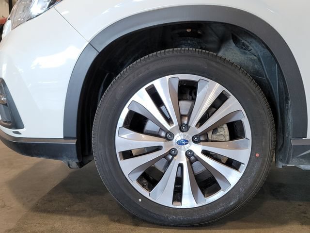 Used 2022 Subaru Ascent Limited w/ Technology Package AWD/4WD image 10