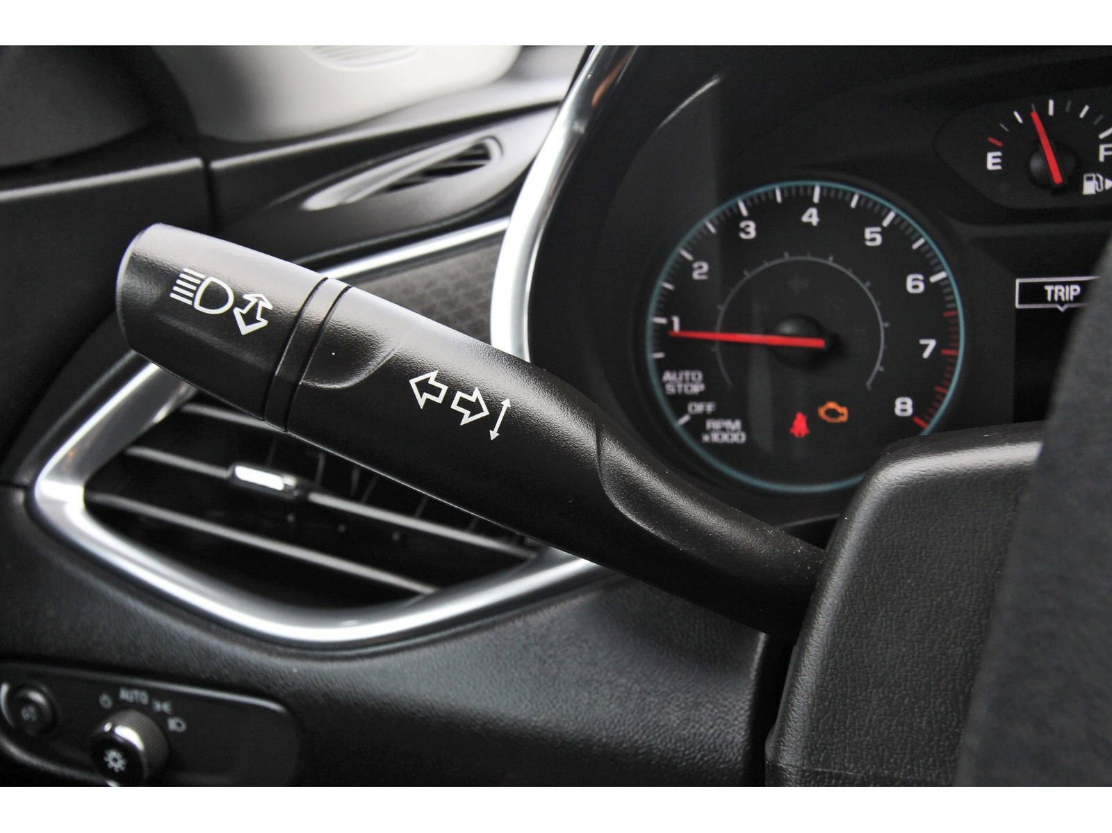 Used 2021 Chevrolet Malibu LT image 20