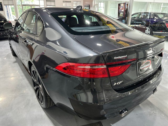 Used 2019 Jaguar XF S AWD/4WD image 26