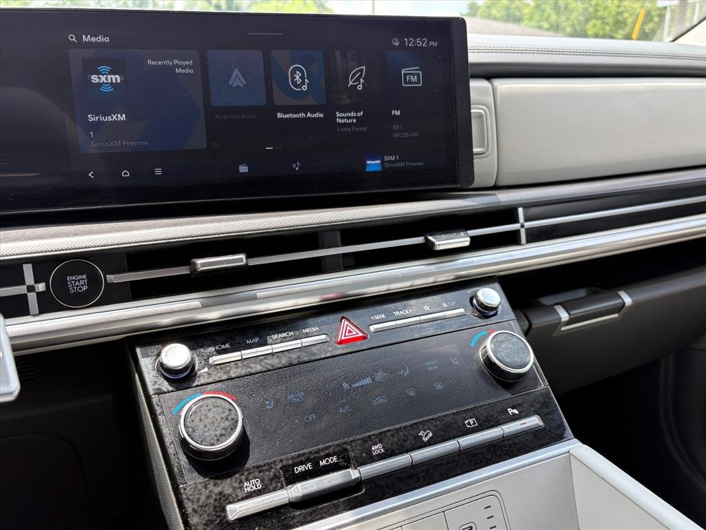 Certified 2025 Hyundai Santa Fe SEL AWD/4WD image 9